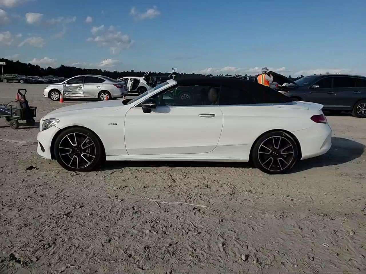 Фото: WDDWK6EB3HF508110