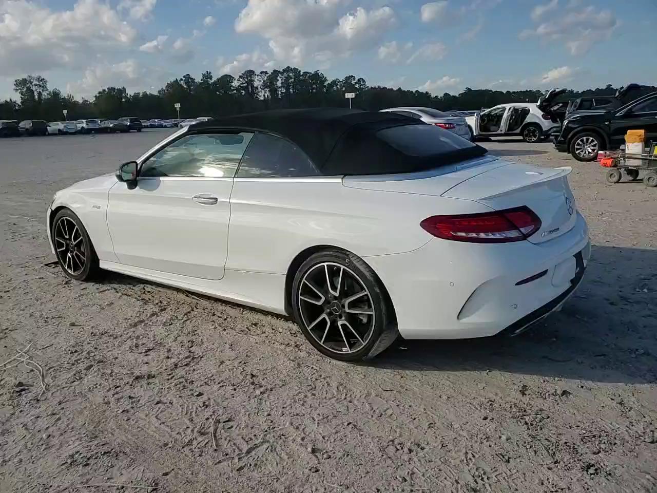 Фото: WDDWK6EB3HF508110