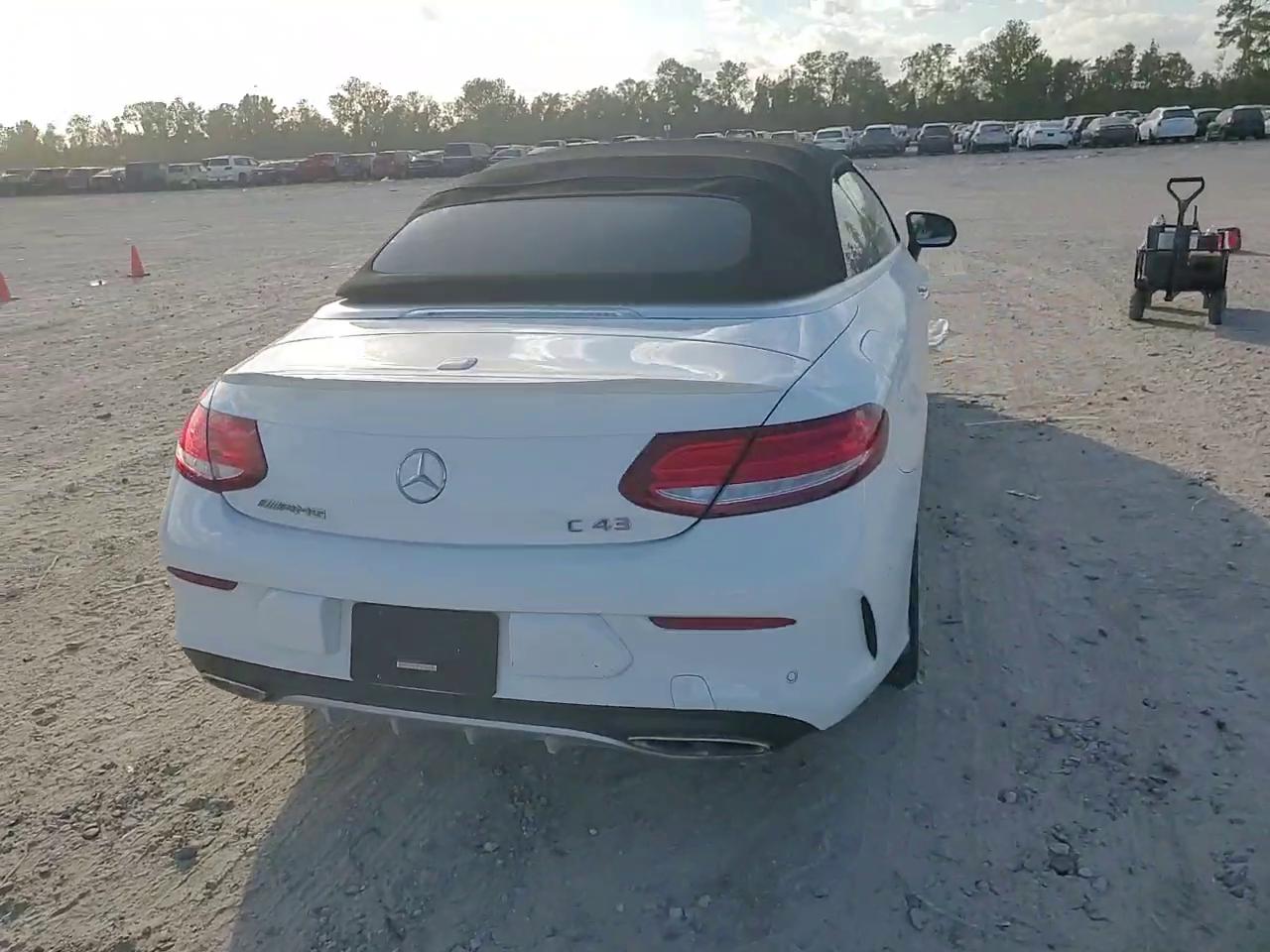 Фото: WDDWK6EB3HF508110