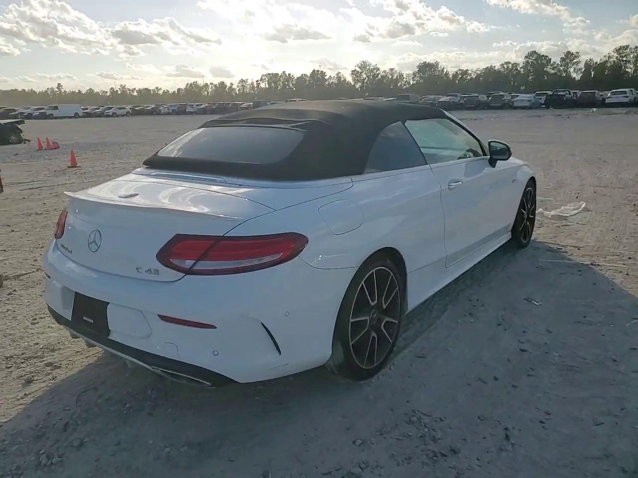 Фото: WDDWK6EB3HF508110