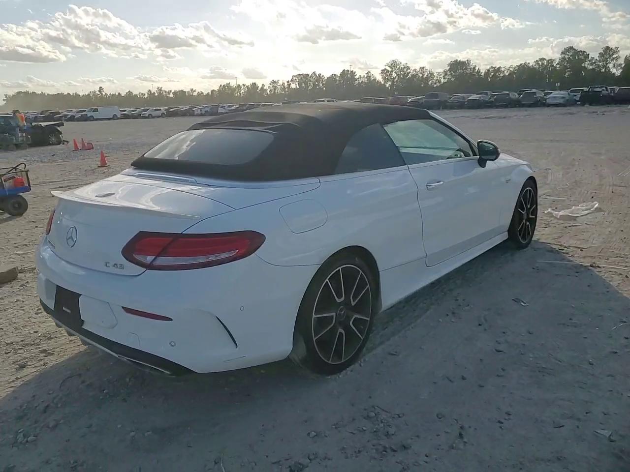 Фото: WDDWK6EB3HF508110