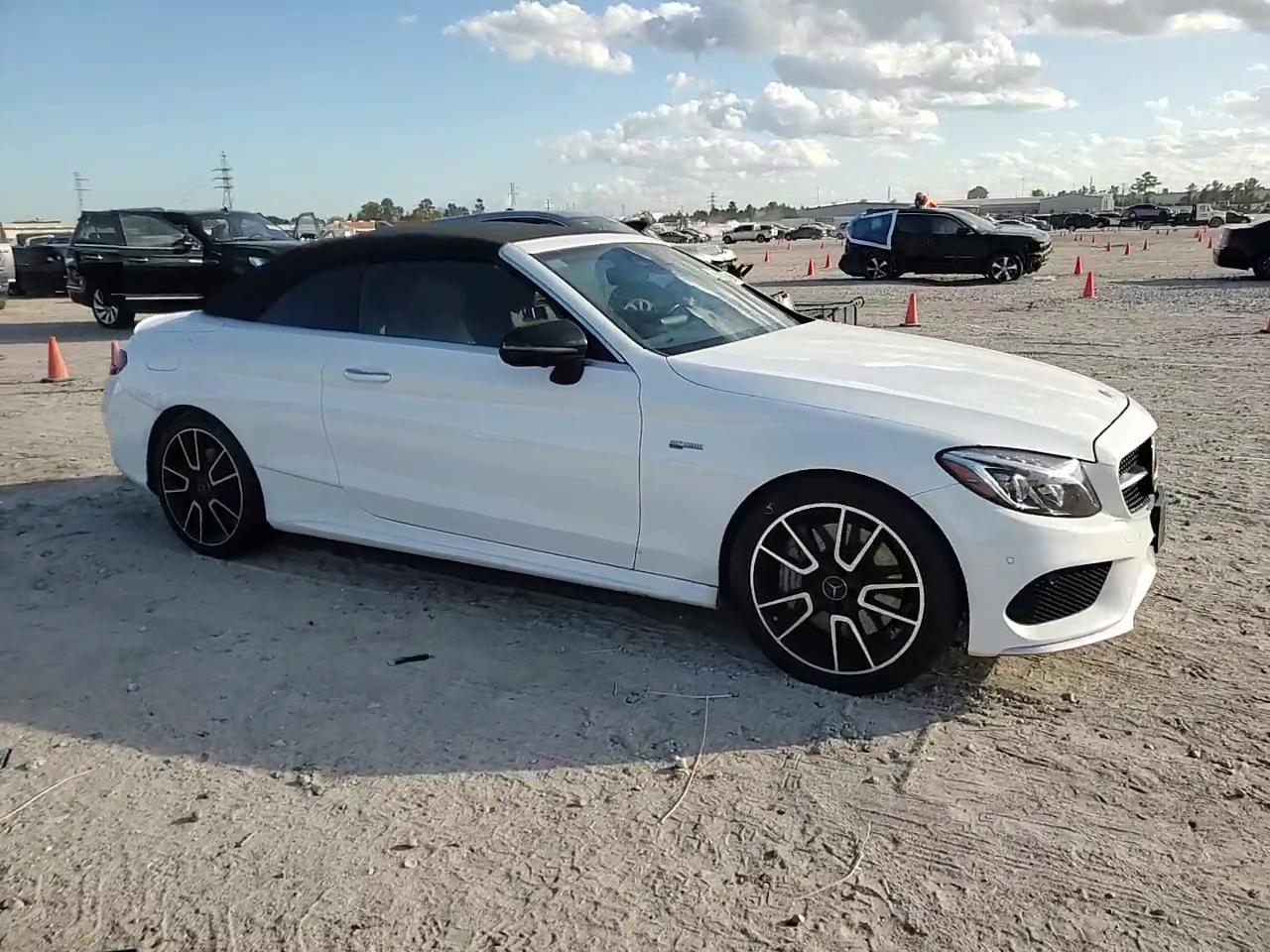 Фото: WDDWK6EB3HF508110