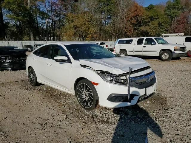 2018 Honda Civic Lx VIN: 2HGFC2F59JH543071 Lot: 93403475