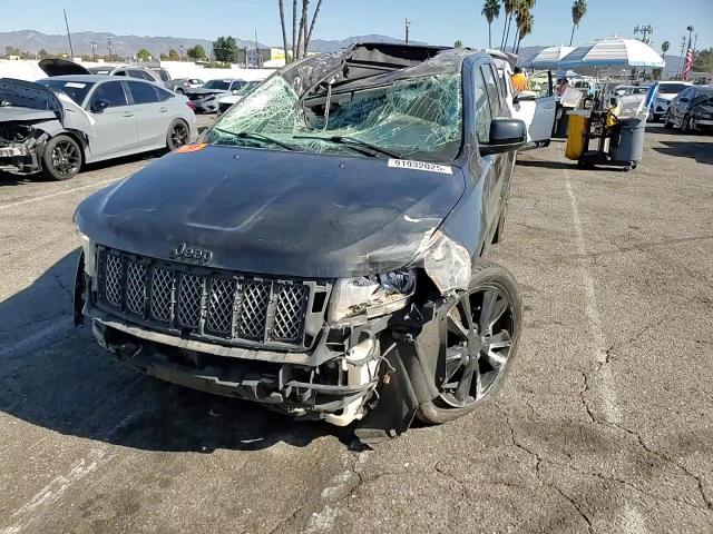 2013 Jeep Grand Cherokee Laredo VIN: 1C4RJEAG9DC588496 Lot: 91932025