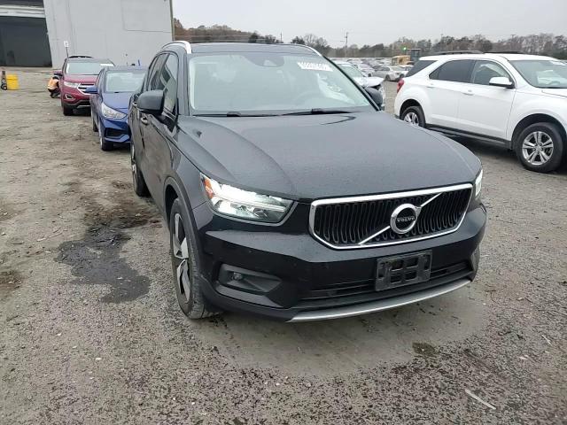 2021 Volvo Xc40 T5 Momentum VIN: YV4162UK4M2515830 Lot: 93357995