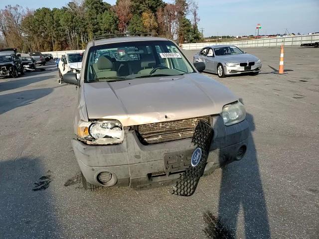 2007 Ford Escape Xls VIN: 1FMYU02Z27KB08701 Lot: 93696015