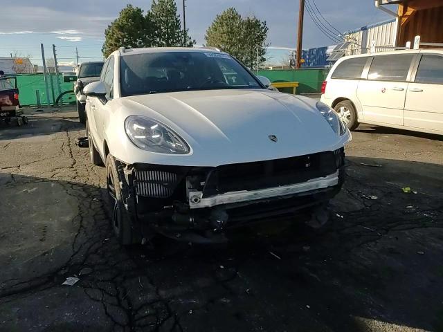 2019 Porsche Macan S VIN: WP1AB2A57KLB30135 Lot: 93984675