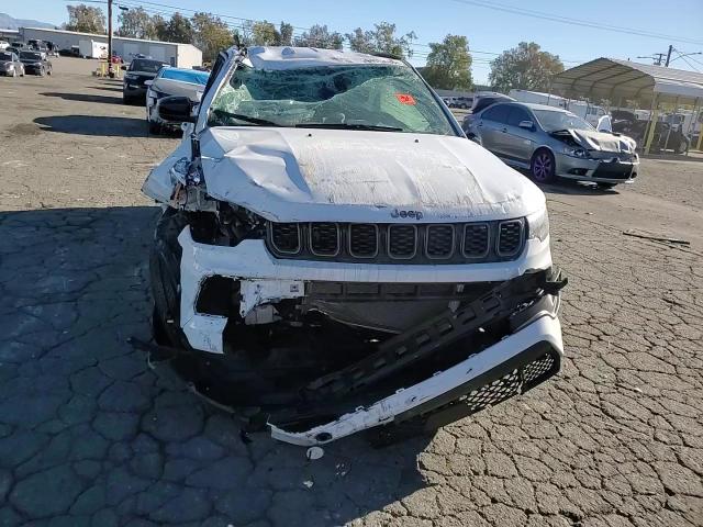 2025 Jeep Compass Latitude VIN: 3C4NJDBN3ST535655 Lot: 94083005