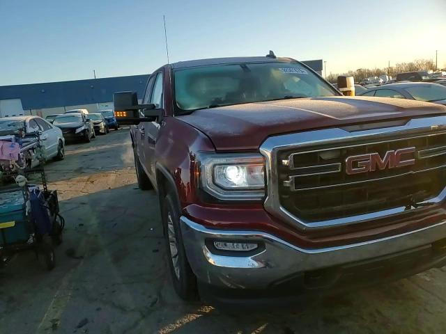 2017 GMC Sierra K1500 Sle VIN: 1GTV2MEC4HZ111684 Lot: 92501875