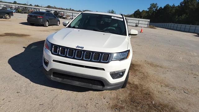 2019 Jeep Compass Latitude VIN: 3C4NJCBB5KT615989 Lot: 92195445