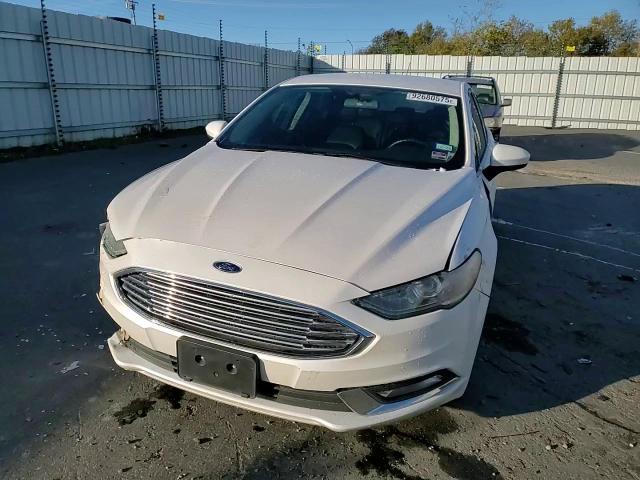 2018 Ford Fusion Se VIN: 3FA6P0HD7JR144987 Lot: 92680575