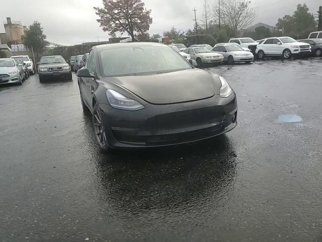 2021 Tesla Model 3 VIN: 5YJ3E1EA0MF986045 Lot: 92935625