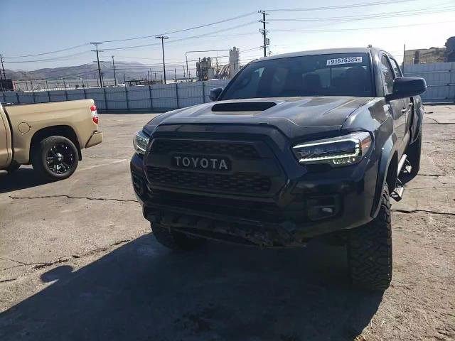 2017 Toyota Tacoma Double Cab VIN: 5TFDZ5BN7HX028474 Lot: 91676335