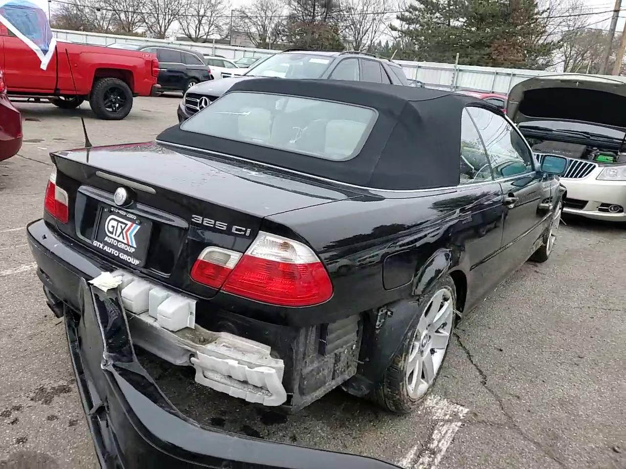 Фото: WBABS33493PG89583