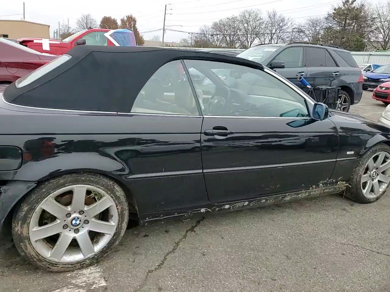 Фото: WBABS33493PG89583