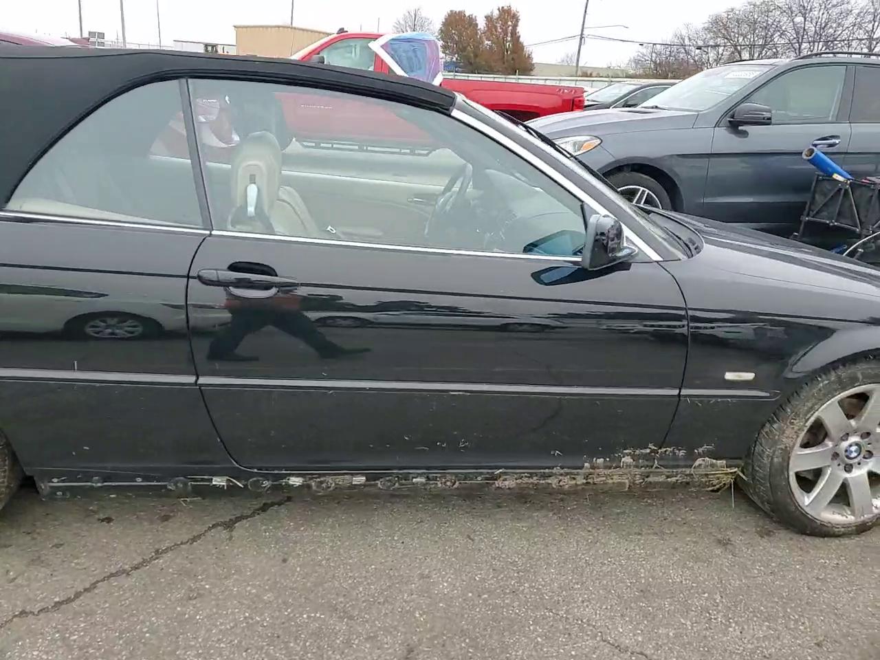 Фото: WBABS33493PG89583