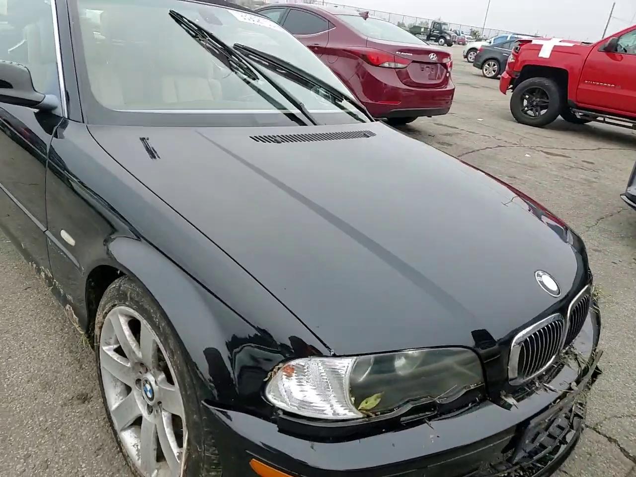 Фото: WBABS33493PG89583