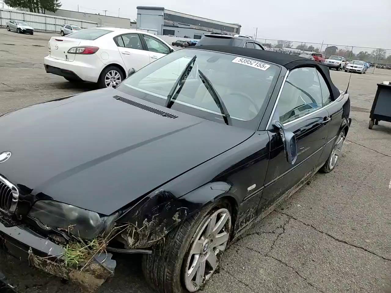 Фото: WBABS33493PG89583