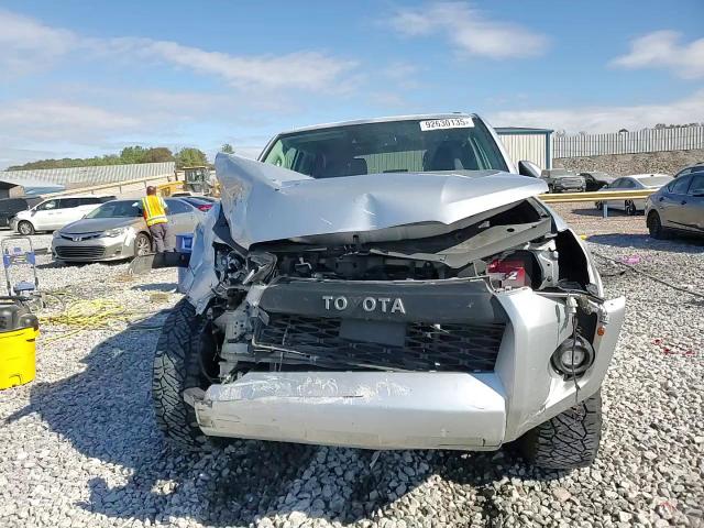 2021 Toyota 4Runner Sr5 VIN: JTEFU5JR8M5235534 Lot: 92630135