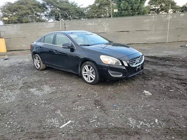 2013 Volvo S60 T5 VIN: YV1612FSXD2221461 Lot: 93676225