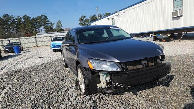 2012 Volkswagen Passat Sel VIN: 1VWCN7A36CC040597 Lot: 93033705