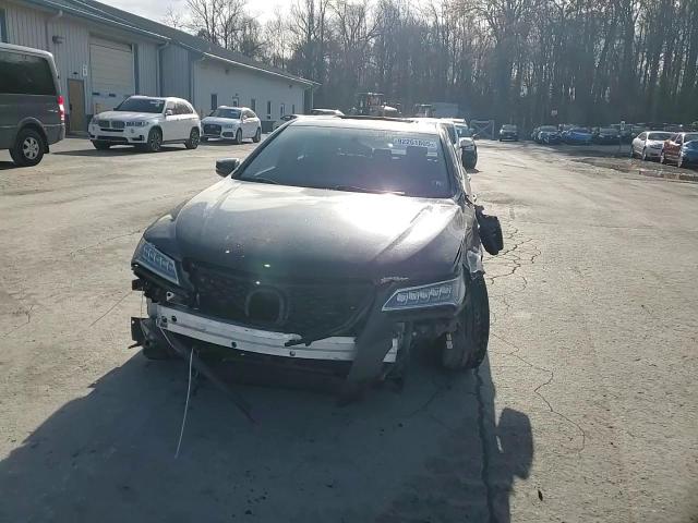 2015 Acura Tlx VIN: 19UUB2F32FA018805 Lot: 92261805