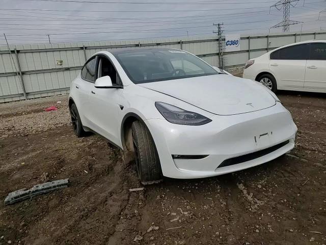 2023 Tesla Model Y VIN: 7SAYGDEE1PF805756 Lot: 94043105