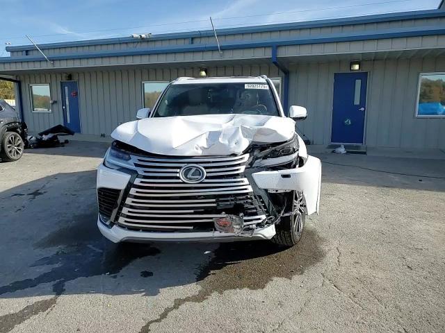 2024 Lexus Lx 600 Base VIN: JTJGB7CX0R4045260 Lot: 92025175