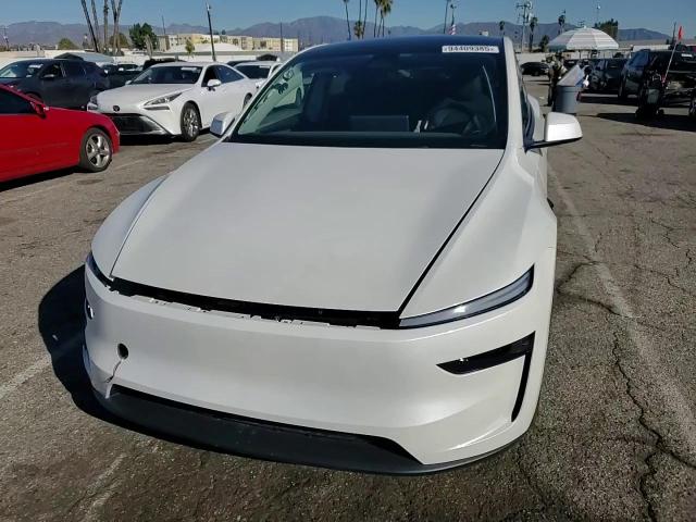 2026 Tesla Model Y VIN: 7SAYGDED7TF378522 Lot: 94409385
