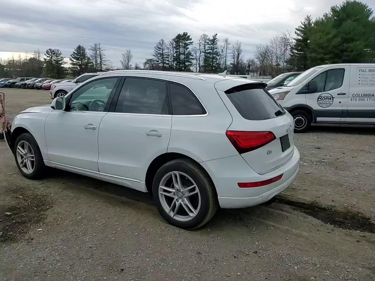 Фото: WA1C2AFP6HA078428