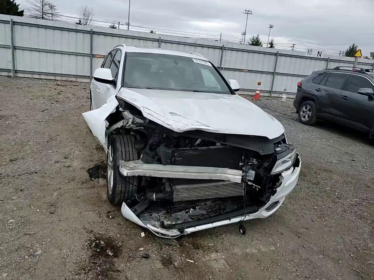 Фото: WA1C2AFP6HA078428