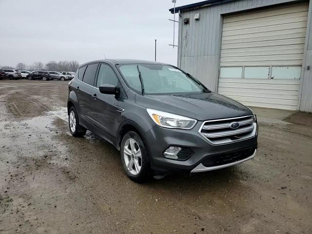 2017 Ford Escape Se VIN: 1FMCU9GD5HUB23971 Lot: 93345945