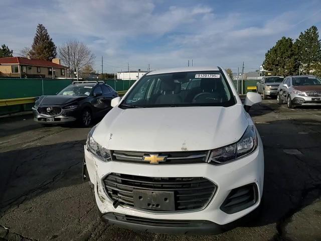 2018 Chevrolet Trax Ls VIN: KL7CJNSB2JB627307 Lot: 91201795