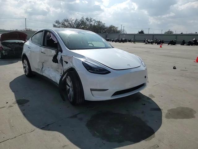 2023 Tesla Model Y VIN: 7SAYGDEE9PA188796 Lot: 93395855