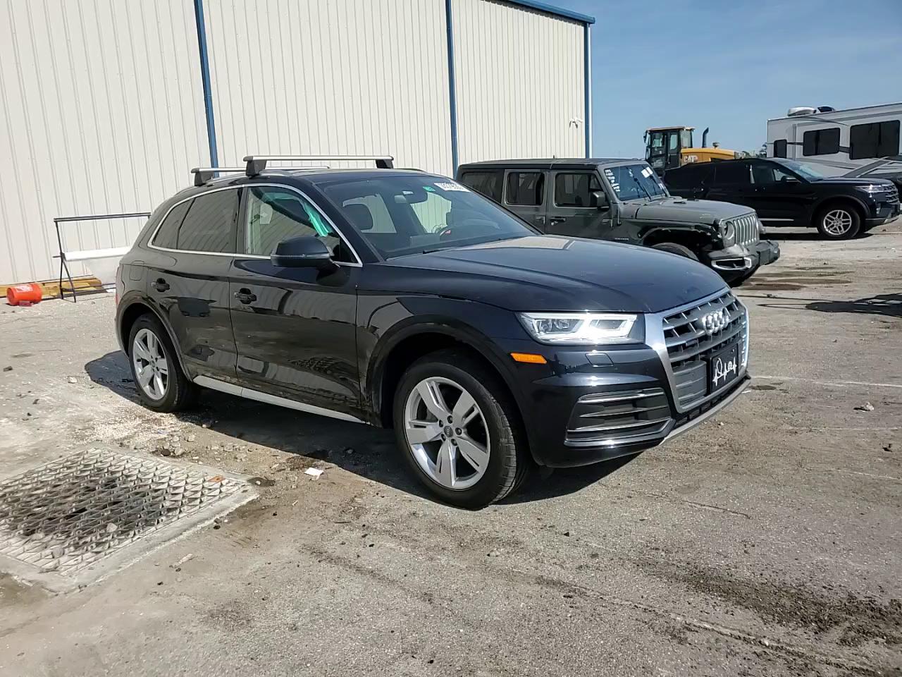 Фото: WA1BNAFY3K2127016