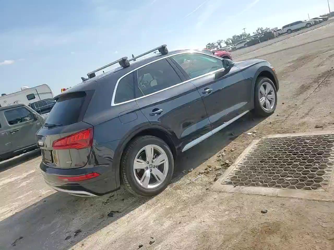 Фото: WA1BNAFY3K2127016