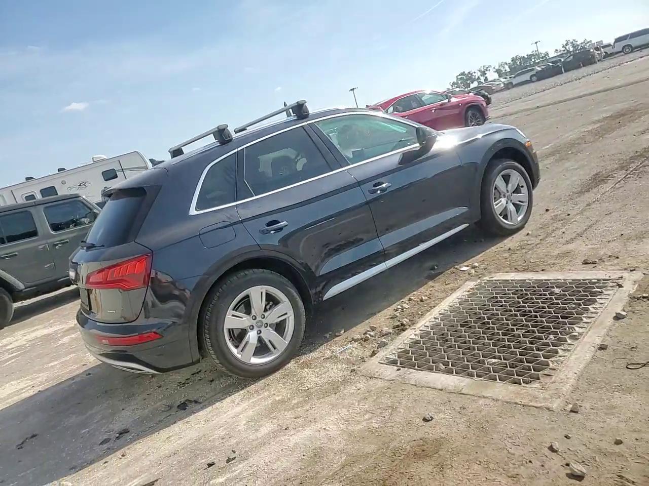 Фото: WA1BNAFY3K2127016