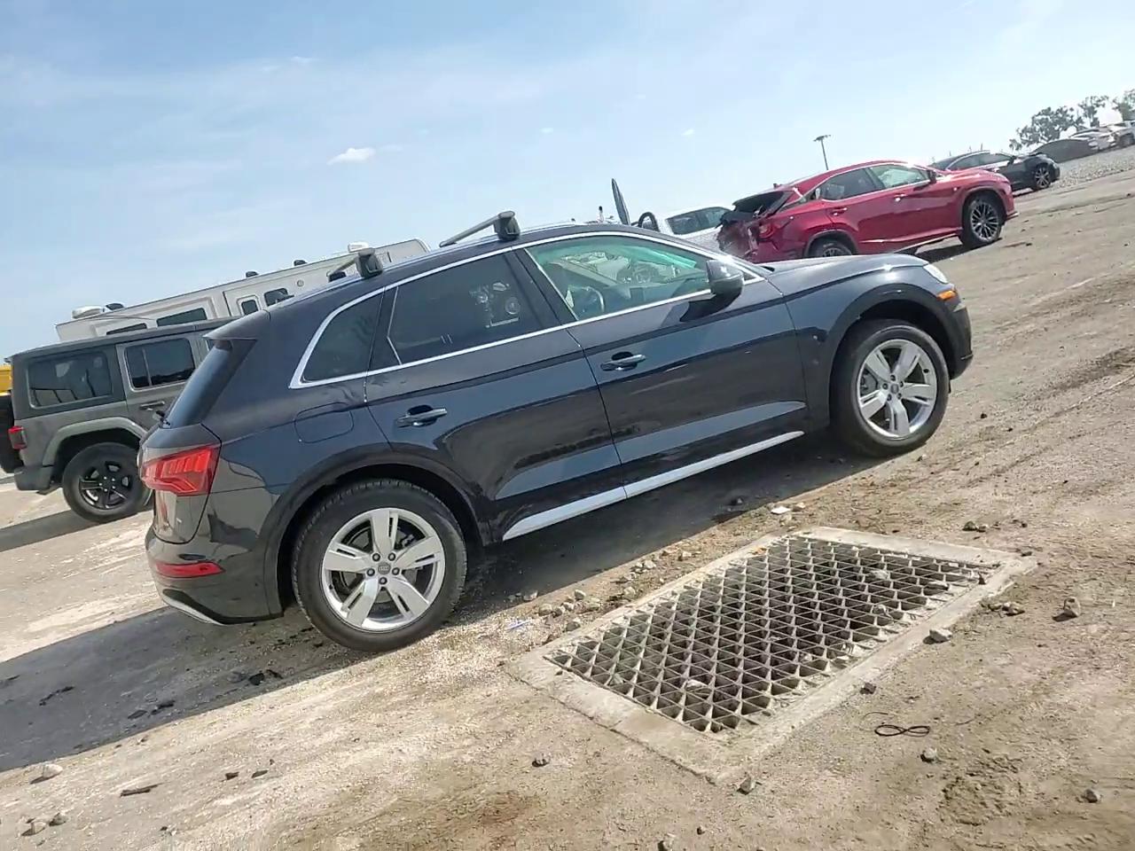 Фото: WA1BNAFY3K2127016