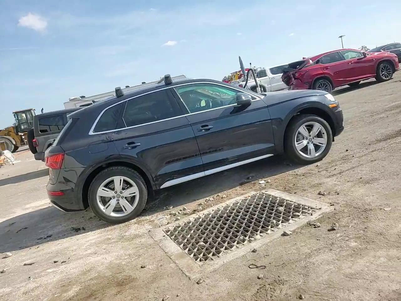 Фото: WA1BNAFY3K2127016