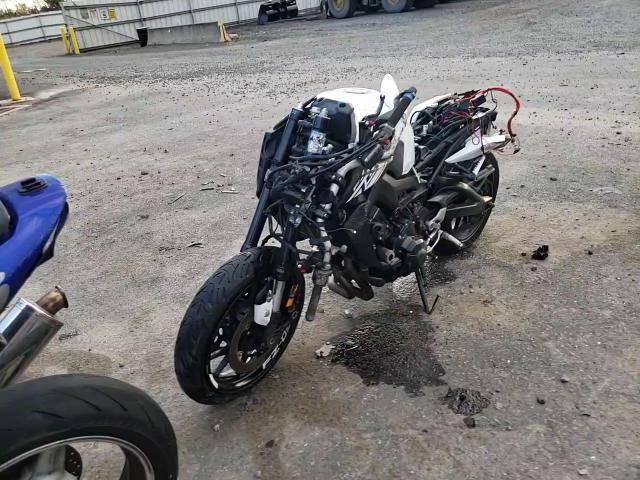 2017 Yamaha Fz09 VIN: JYARN53E9HA001324 Lot: 90643895