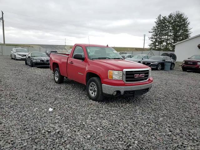 2008 GMC Sierra C1500 VIN: 1GTEC14X08Z273697 Lot: 94335485