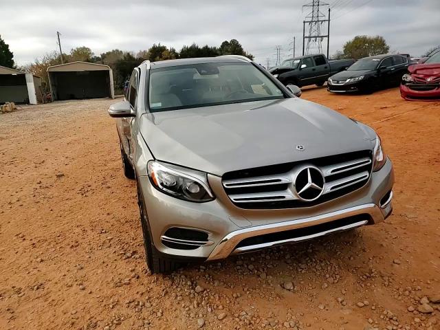 2019 Mercedes-Benz Glc 300 VIN: WDC0G4JB2KF565511 Lot: 92020875