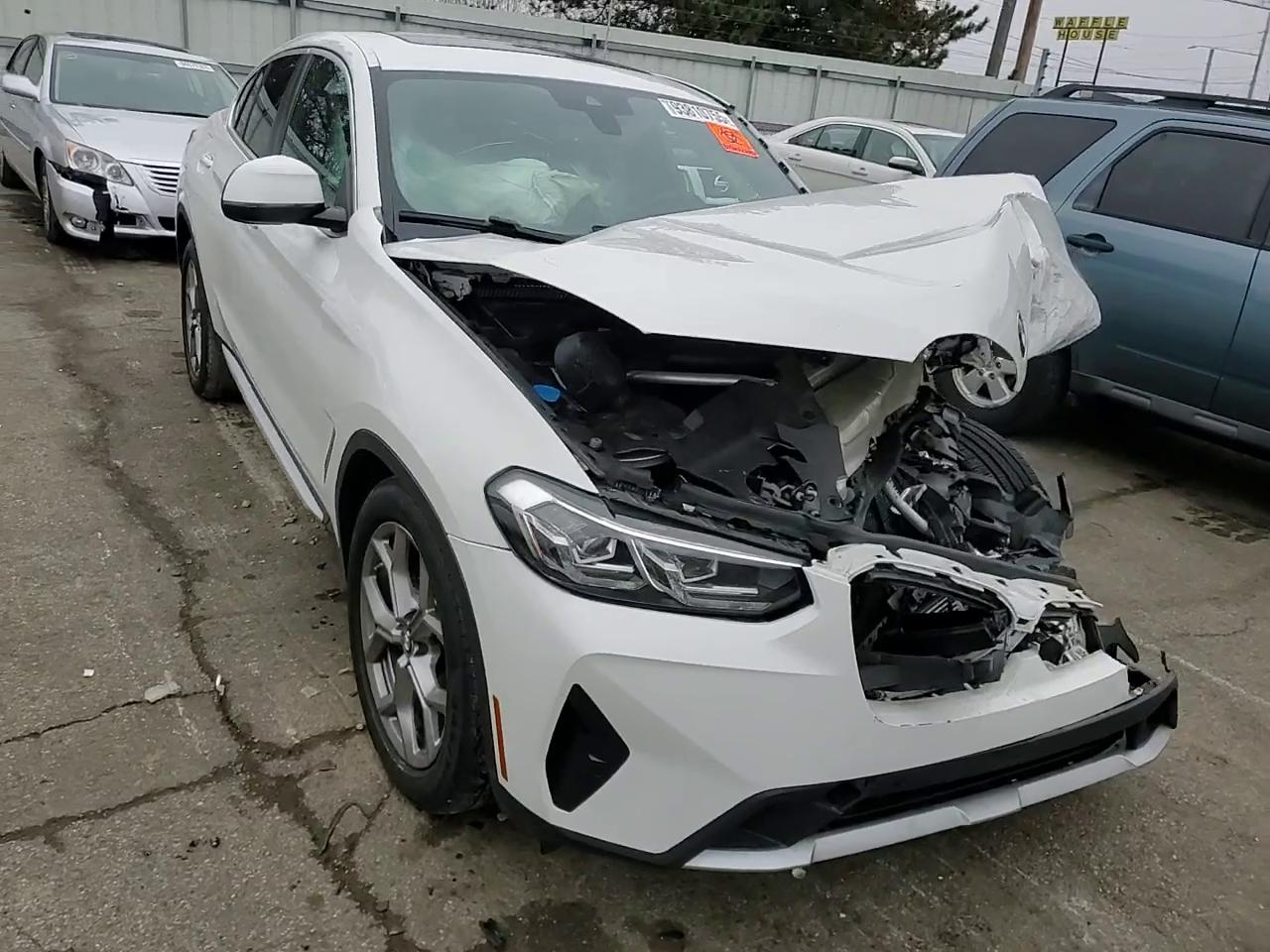 Фото: 5UX33DT04N9N05516