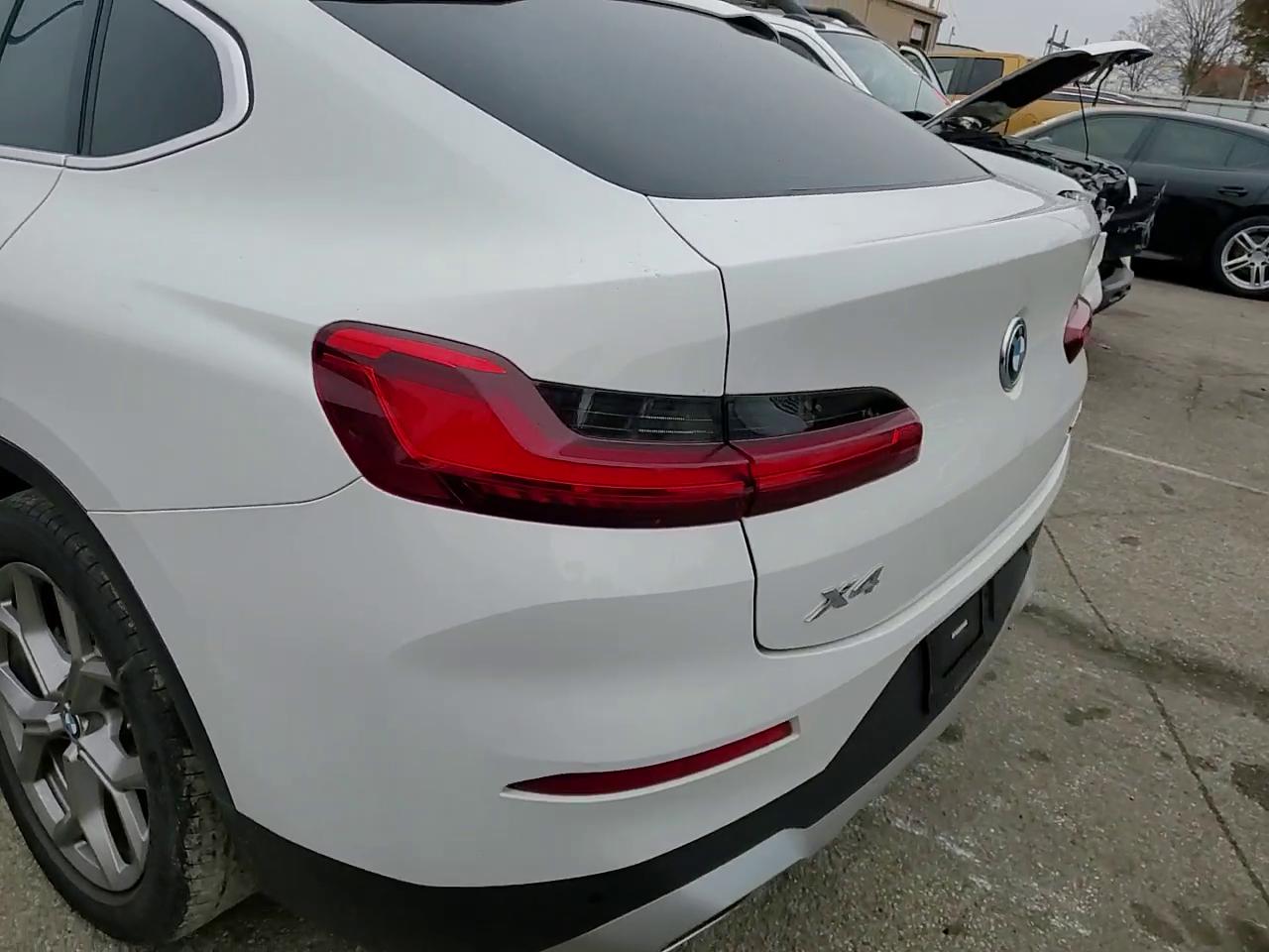 Фото: 5UX33DT04N9N05516