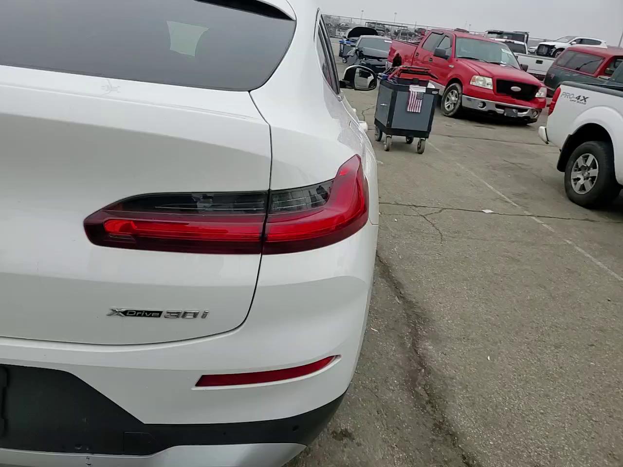 Фото: 5UX33DT04N9N05516