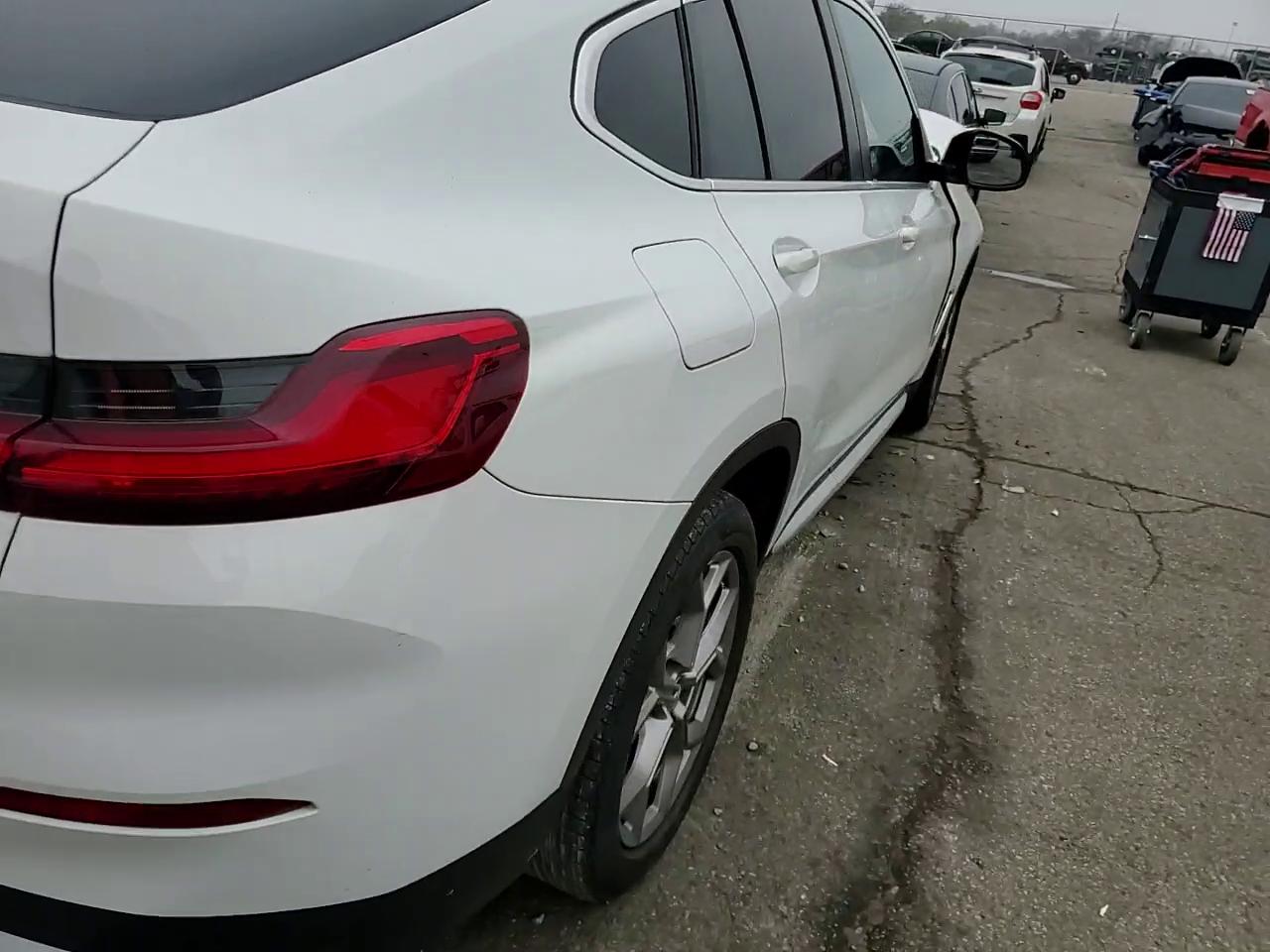 Фото: 5UX33DT04N9N05516