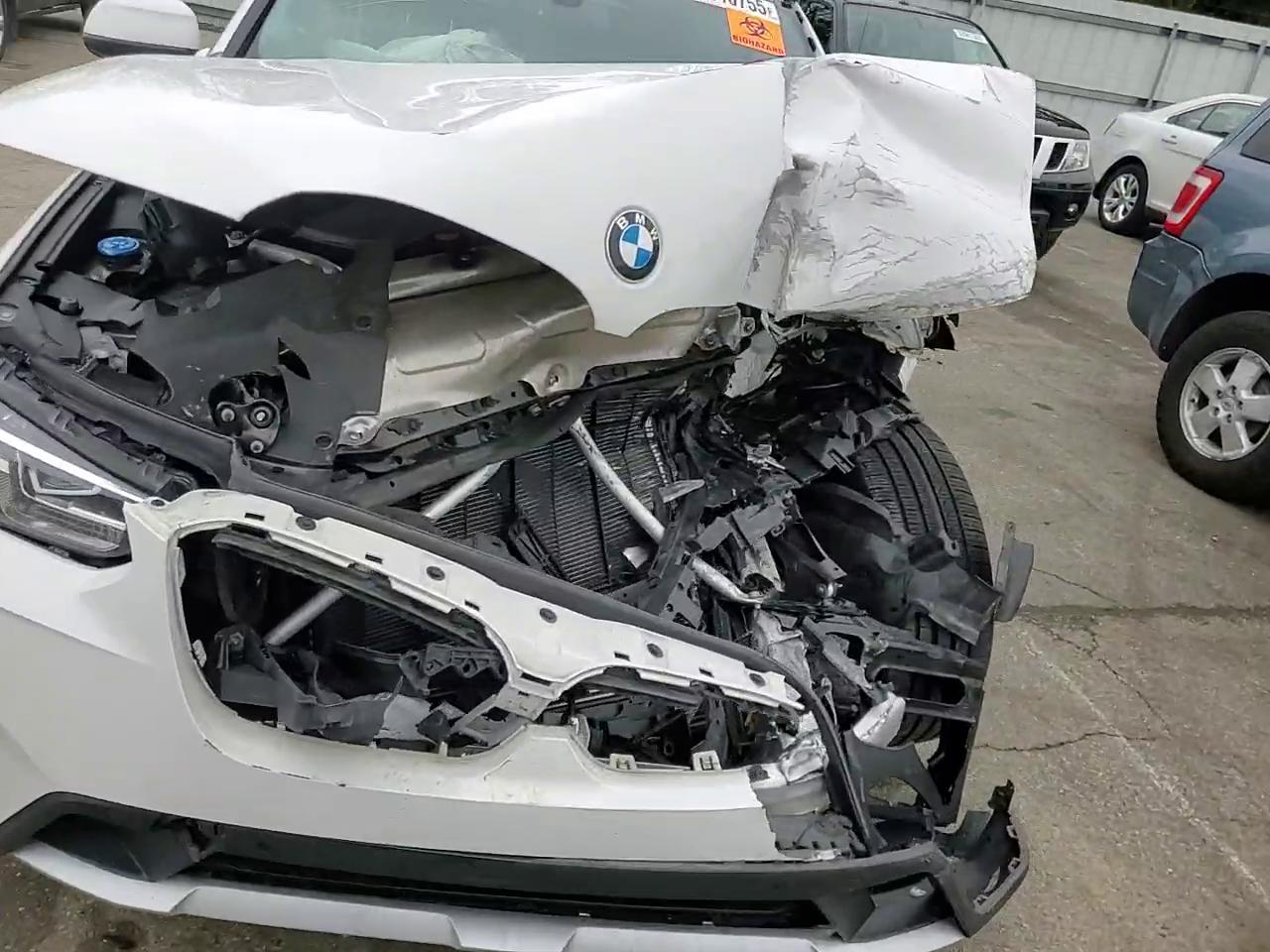 Фото: 5UX33DT04N9N05516