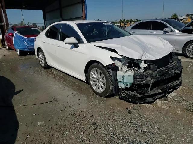 2019 Toyota Camry L VIN: 4T1B11HK9KU786132 Lot: 93366945