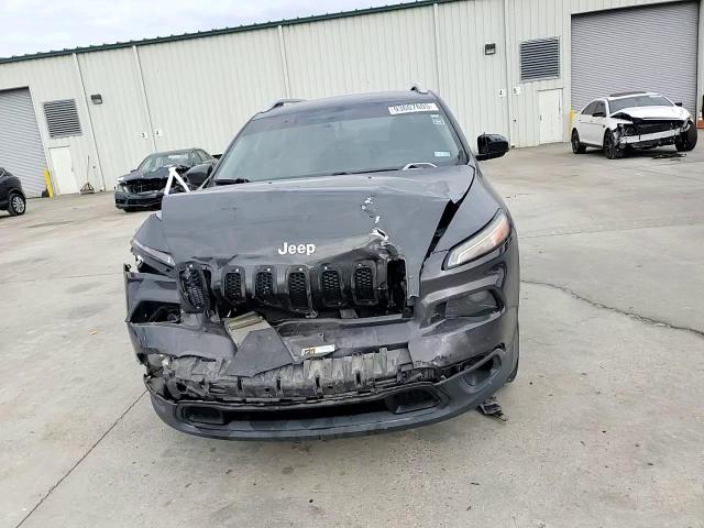 2016 Jeep Cherokee Latitude VIN: 1C4PJLCB0GW209613 Lot: 93607605