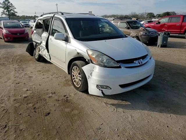 2010 Toyota Sienna Xle VIN: 5TDYK4CC0AS327250 Lot: 92602915